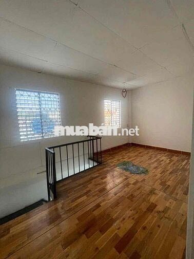 nhà sổ hồng riêng 1/ đường nguyễn thị kiểu quận 12