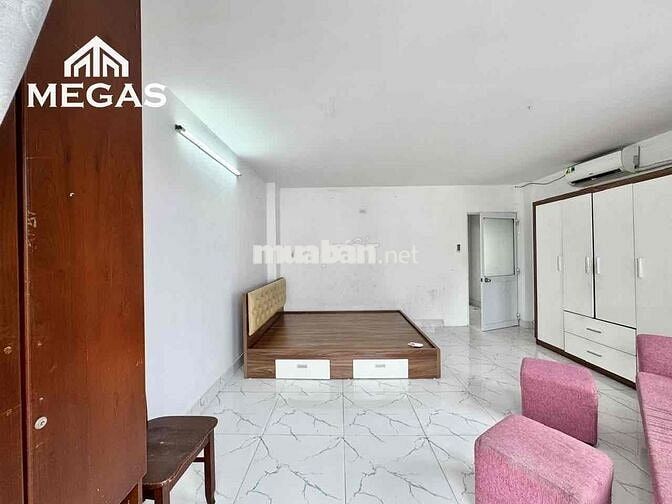 Căn Hộ Ban Công Mới Xây 30m2 Full Nội Thất Ngay Công Viên Phần Mềm