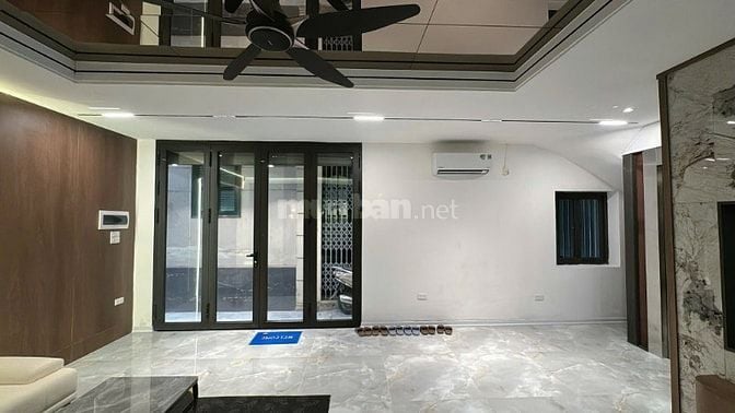 Bán Nhà Hoàng Văn Thái 6 Tầng Xây Mới Mặt Tiền 8,4M ( Cách Ô Tô 5M )