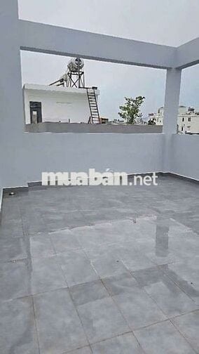 CHDV mặt tiền đường DTS 624M, 5 Tầng, 19PN, 19WC, có thang máy.
