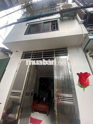 Nhà 3 tầng dân xây sát ql 1A tại Yên Phú Ngọc Hồi Hn Nhà 3 tầng dân xây sát ql 1A tại Yên Phú Ngọc Hồi Hn