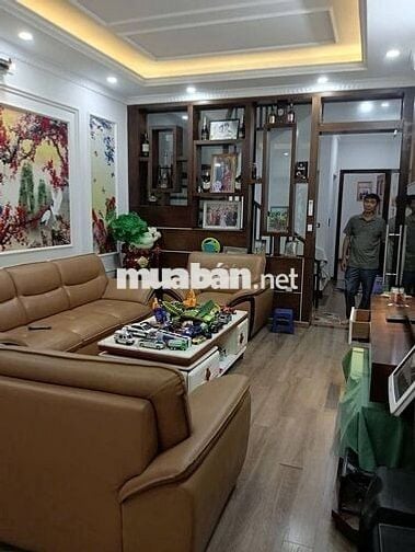 Bán nhà Nguyễn Khánh Toàn, DT60m2, 5 tầng, 8P.ngủ, ngõ thông(14.75 tỷ)