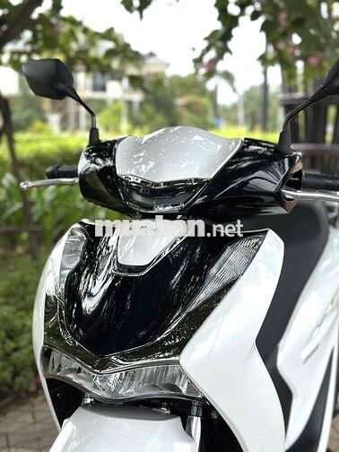 Honda SH 160i ABS 2025 Odo 8k Lướt Chính Chủ Ký