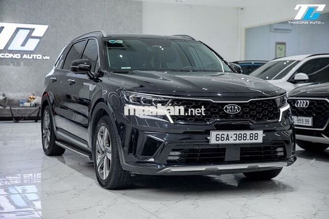 Kia Sorento 2022 Signature 2.2 AT AWD - 17000 km