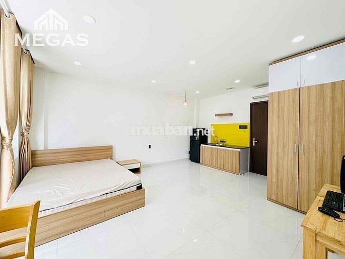 Cho Thuê Căn Hộ Chung Cư Mini Ban Công Ngay Bờ Kè Trường Sa Quận 3 T10