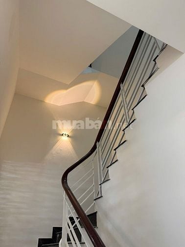 💯ĐỐI DIỆN CÔNG VIÊN🍃CỰC ĐẸP MTNB khu Ao Sen- 5x20m 4 tầng SÁT ĐS 32A