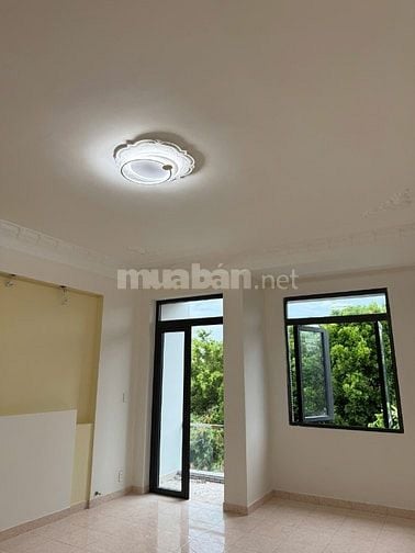💯ĐỐI DIỆN CÔNG VIÊN🍃CỰC ĐẸP MTNB khu Ao Sen- 5x20m 4 tầng SÁT ĐS 32A