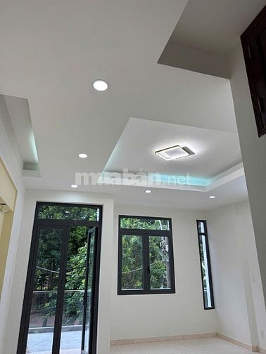 💯ĐỐI DIỆN CÔNG VIÊN🍃CỰC ĐẸP MTNB khu Ao Sen- 5x20m 4 tầng SÁT ĐS 32A