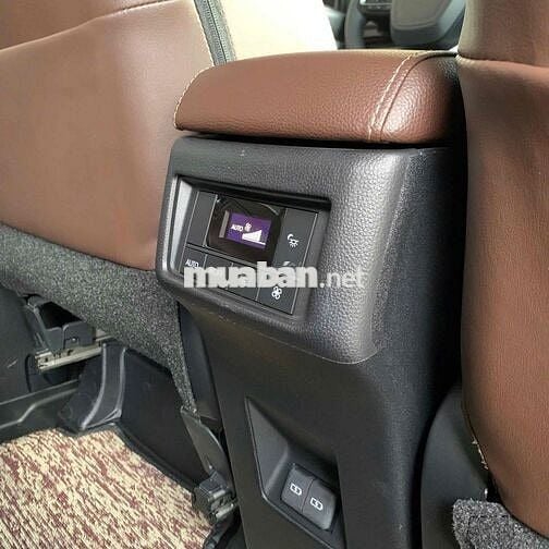 Toyota Innova Cross 2024 HEV - 7000 km
