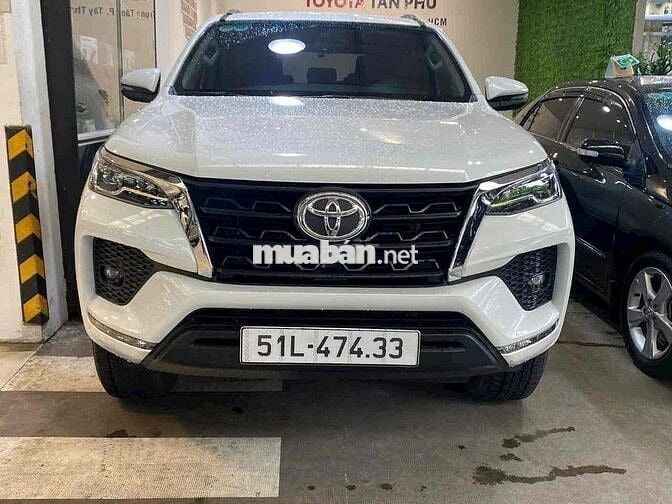 Toyota Fortuner 2024 2.7V 4x2 AT - 3100 km