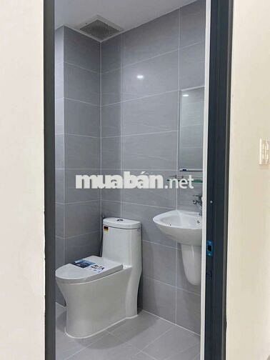 NHÀ MỚI 100% DT 120M2, SÂN ĐẬU OTO, 1T2L 4PN 5WC GẦN CHỢ LINH XUÂN