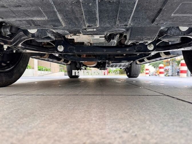 HÀNG HIẾM FORD EVEREST TITANIUM 4x2 2023 MÀU ĐỎ