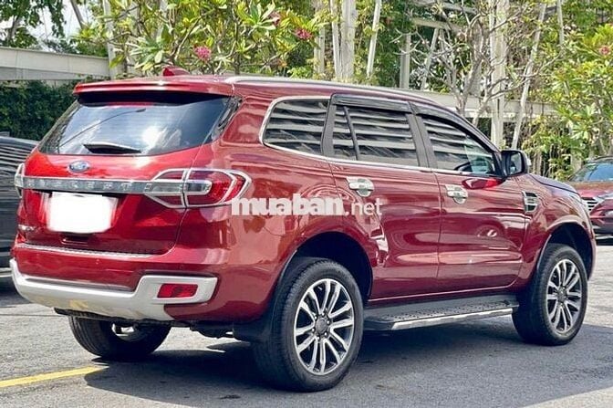 CẦN BÁN FORD EVEREST TITANIUM 4x2 2020 NHẬP THÁI