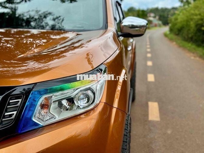 Nissan Navara 2017 NP300 VL 4x4 AT - 135000 km
