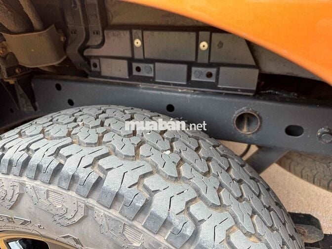 Nissan Navara 2017 NP300 VL 4x4 AT - 135000 km