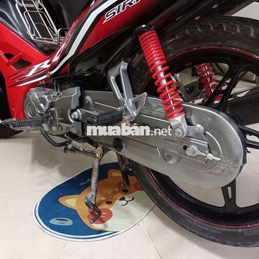 Sirutus chính chủ kí giấy