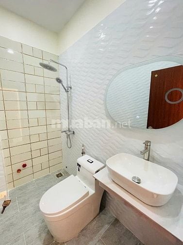 NHÀ MỚI ĐẸP 1 lầu SỔ RIÊNG HẺM SỐ 8 P.PHÚ THUẬN Q7 