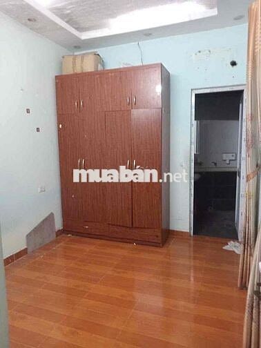 Dưới 2 tỷ có nhà khung cột Cầu Bươu-10m oto tránh-Gần phố-40m*3T;3ngủ