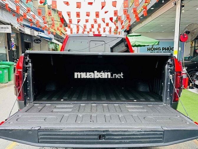 Ford F 150 Platinum Model 2015