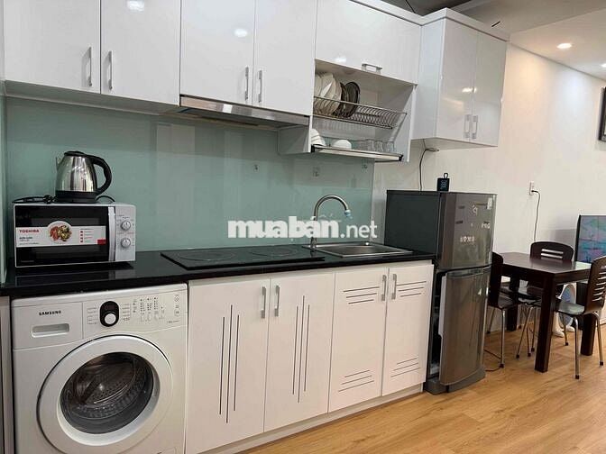 1 bedroom plus+ 1wc for rent in Muong thanh center, sea view