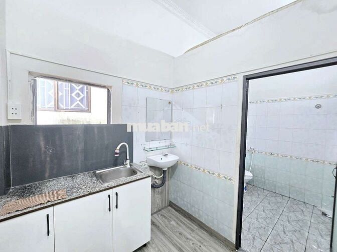 1PN Tách Bếp Riêng - Full Nội Thất - Cửa Sổ Trời - Thông Thoáng