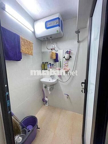 Bán nhà mặt ngõ lô góc 3 tầng phố Thuỵ Khuê