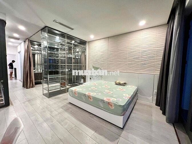 CHO THUÊ NHÀ KINH DOANH 3 PHÒNG NGỦ SIÊU RỘNG MẶT ĐƯỜNG LÊ HỒNG PHONG