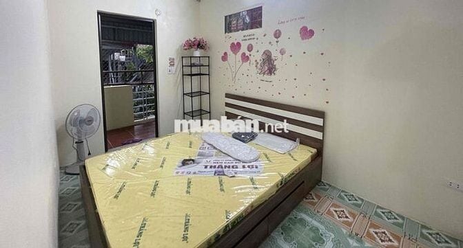 Bán nhà mặt ngõ lô góc 3 tầng phố Thuỵ Khuê