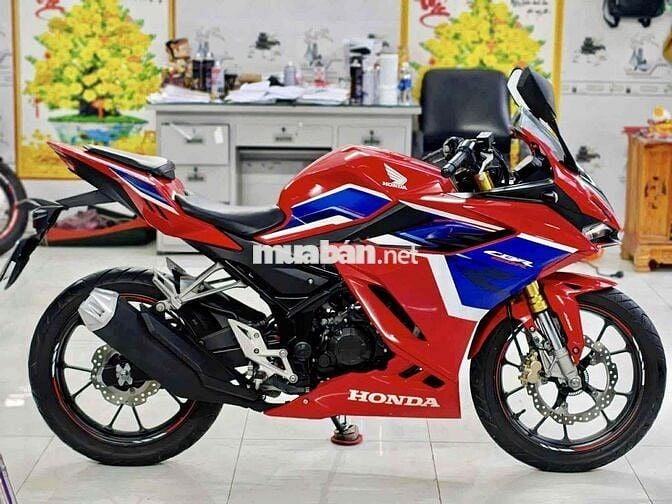 HONDA CBR150R ABS 2022