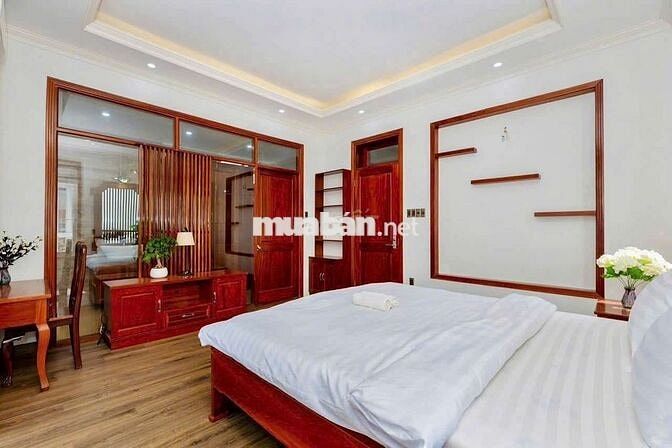 Cho thuê villa hồ bơi 4PN full nội thất cho ở hoặc kinh doanh gần biển