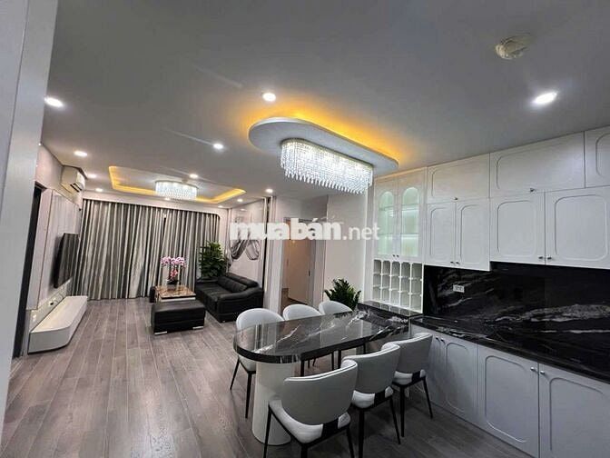 Căn hộ 3PN, 2VS, nội thất mới tinh, sẵn sổ giao dịch, Hà Đông