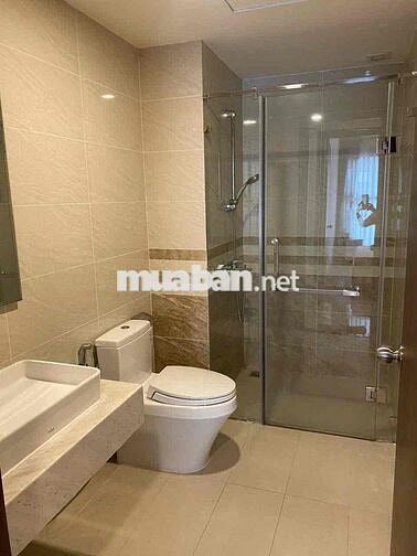 Cho thuê Saigon Royal nhà đẹp chỉ 24tr/tháng