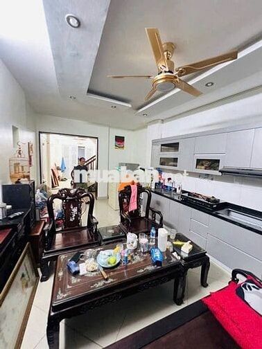 Ị TRÍ ĐỈNH - NHÀ ĐẸP MÊ LI -CÁCH Ô TÔ 30M - NGÕ THÔNG - NỞ HẬU