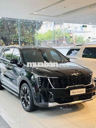 Kia Sorento 2025 sẵn xe giao ưu đãi tiền mặt