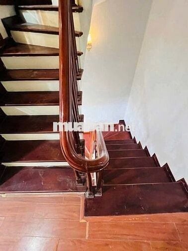 Ị TRÍ ĐỈNH - NHÀ ĐẸP MÊ LI -CÁCH Ô TÔ 30M - NGÕ THÔNG - NỞ HẬU