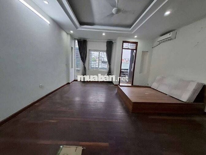 Lô góc, ngõ thông, oto tránh, 55m2 tại Vĩnh Hưng, Hoàng Mai, Hà Nội