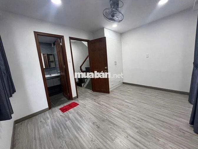 BÁN NHÀ ĐẸP Trần Quang Khải, P.Tân Định, Q1 – GẦN MẶT TIỀN- 3 TẦNG-2PN