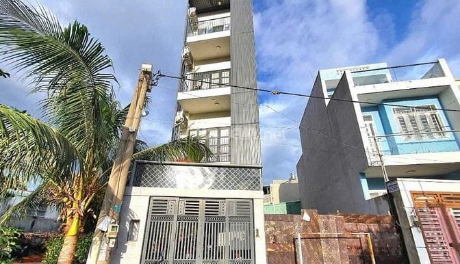 Bán Căn Hộ Dịch Vụ - 7 Phòng - Thu Nhập 30tr/tháng _ Giá 6ty500