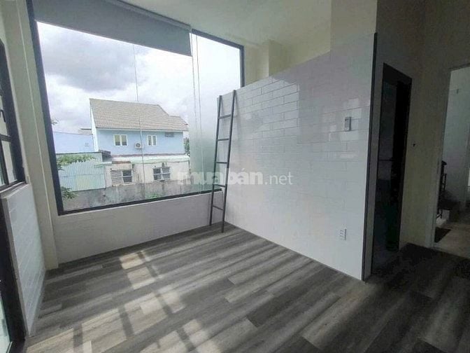 Bán Căn Hộ Dịch Vụ - 7 Phòng - Thu Nhập 30tr/tháng _ Giá 6ty500