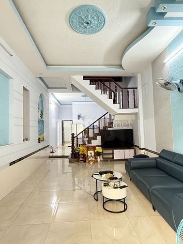 BÁN NHÀ HẺM XE TẢI 12M ĐƯỜNG VÕ THỊ SÁU, DĨ AN, BÌNH DƯƠNG. 105m2, 6.2