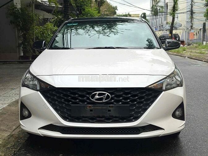 Hyundai Accent 2024 1.5 MT - 45000 km