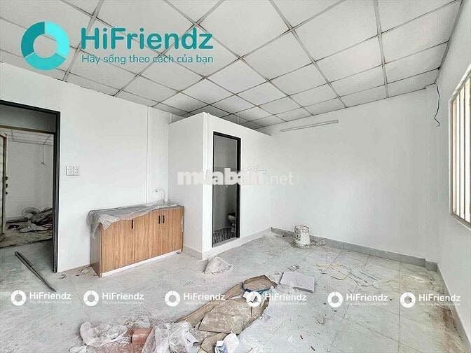 CHO THUÊ PHÒNG BAN CÔNG THOÁNG MÁT SẴN MÁY LẠNH MỚI KENG CHO ANH CHỊ