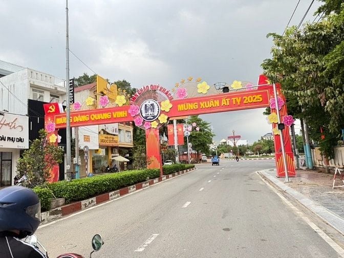 BÁN NHÀ HẺM XE TẢI 12M ĐƯỜNG VÕ THỊ SÁU, DĨ AN, BÌNH DƯƠNG. 105m2, 6.2