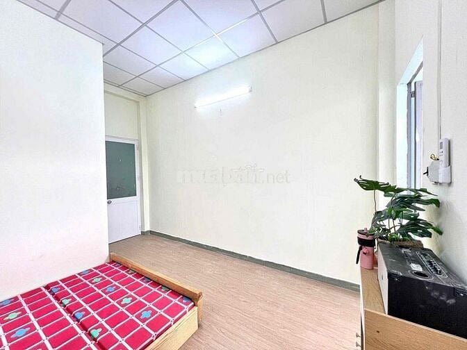 BAN CÔNG 1 PHÒNG NGỦ TÁCH BẾP TẠI QUANG TRUNG