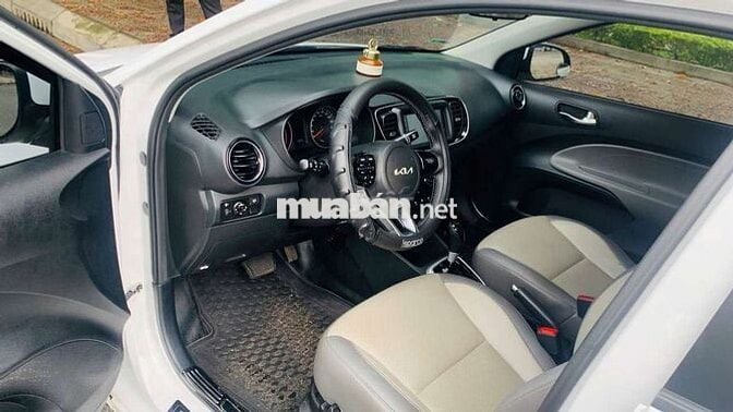 Kia Soluto 2024 - 17000 km