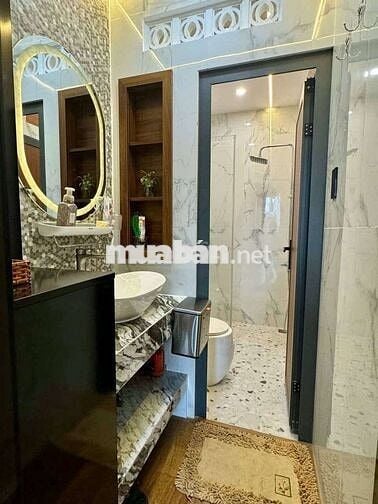 LÊ ĐỨC THỌ P7GV-HẺM ÔTÔ- THANG MÁY-6TẦNG(4×20)-6PN,6WC,SÂN ĐẬU XE,ST