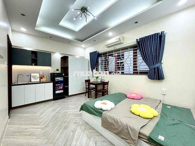 Cho thuê căn hộ siêu rộng ban công lớn gần 35m2 ngay cầu Him lam