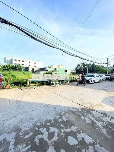 1% hh ace nhận đủ. 2 lô Đất đẹp, vuông  đường 8m, xe tải lớn tới nơi
