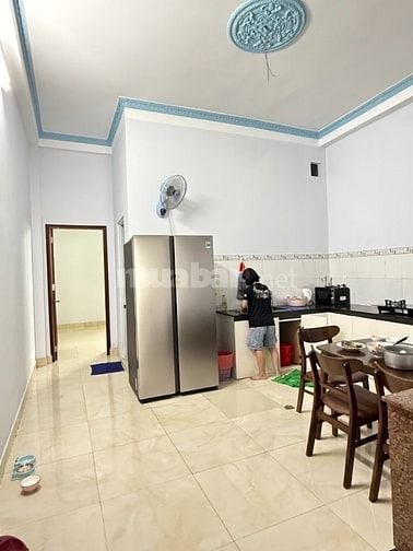 BÁN NHÀ HẺM XE TẢI 12M ĐƯỜNG VÕ THỊ SÁU, DĨ AN, BÌNH DƯƠNG. 105m2, 6.2