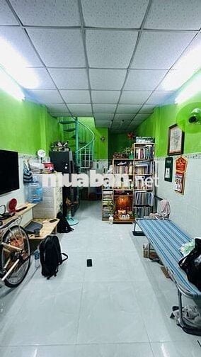 Nguyen van quá nhà 20m2 tret lung 2pn nhà còn mới chac chan 2tỷ7 tl